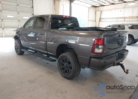 2022 Ram 2500 Big Horn 4X4 6'4 Box z USA, uszkodzony, nr VIN 3C6UR5DJ8NG263368